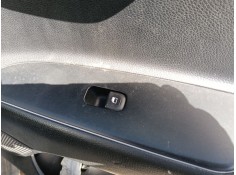 Recambio de mando elevalunas trasero derecho para kia stonic (yb) 1.2 cvvt referencia OEM IAM 93576H8000  