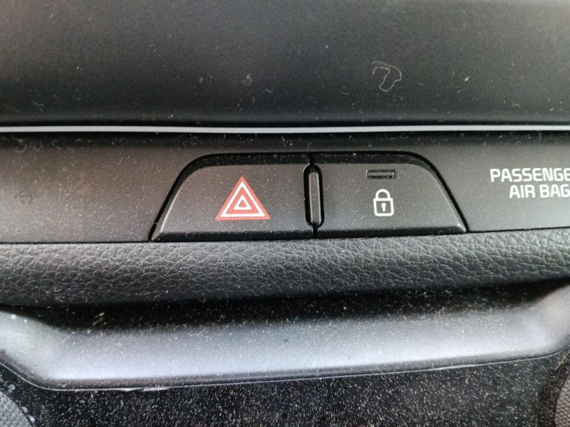 Recambio de warning para kia stonic (yb) 1.2 cvvt referencia OEM IAM   