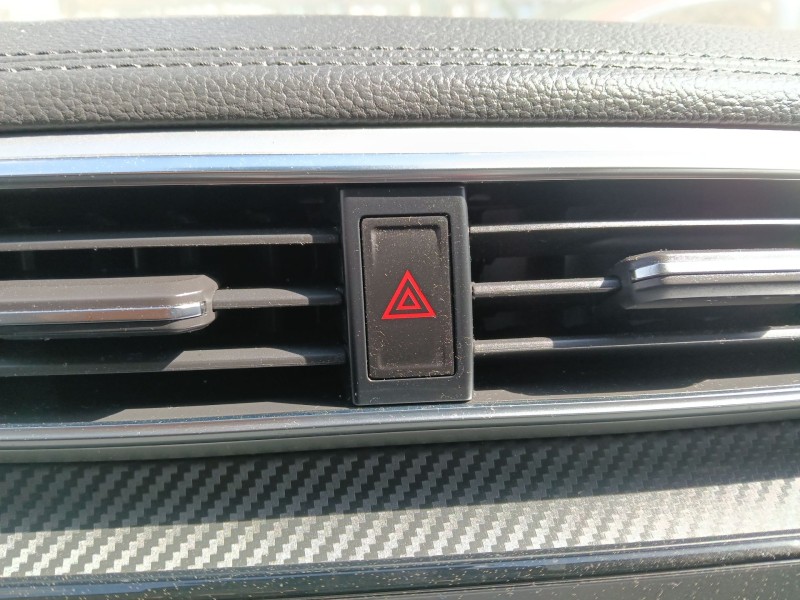 Recambio de warning para mg zs suv (azs1) 1.0 t-gdi referencia OEM IAM   