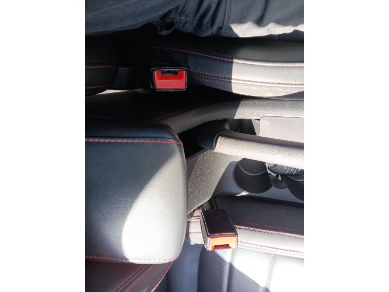 Recambio de enganche cinturon delantero derecho para mg zs suv (azs1) 1.0 t-gdi referencia OEM IAM   