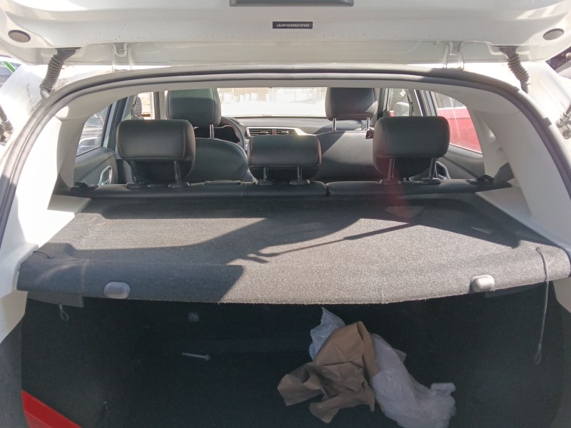 Recambio de bandeja trasera para mg zs suv (azs1) 1.0 t-gdi referencia OEM IAM 10597903  