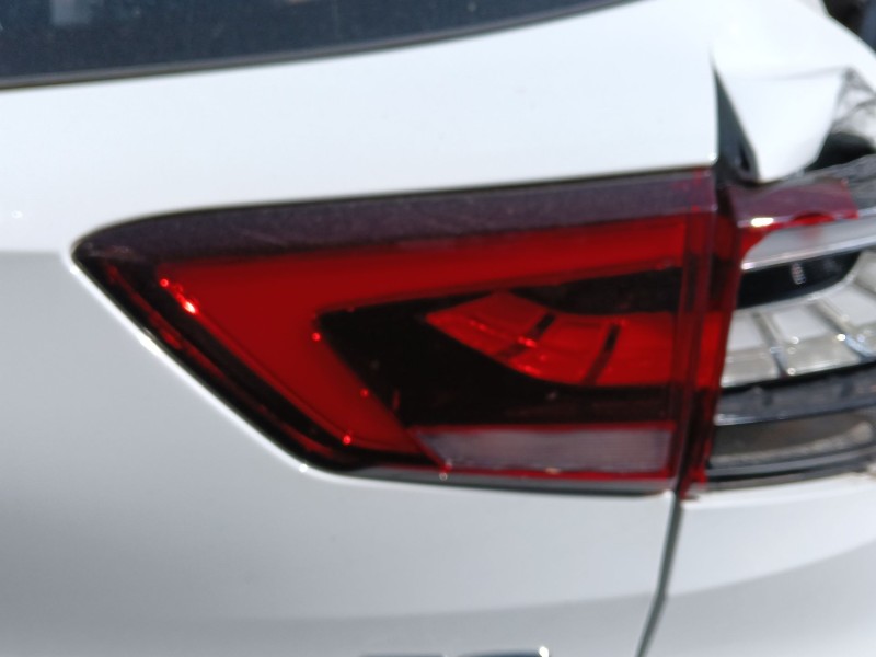 Recambio de piloto trasero derecho interior para mg zs suv (azs1) 1.0 t-gdi referencia OEM IAM 10293794  