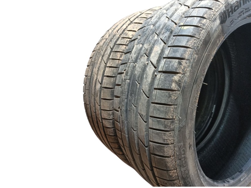 Recambio de neumatico para » otros... modelos referencia OEM IAM 225/45 R17 94Y 2 HANKOOK