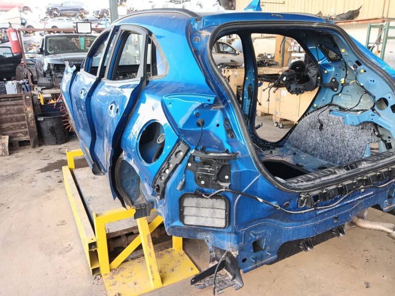 Recambio de aleta trasera izquierda para ford puma (j2k, cf7) 1.0 ecoboost referencia OEM IAM   