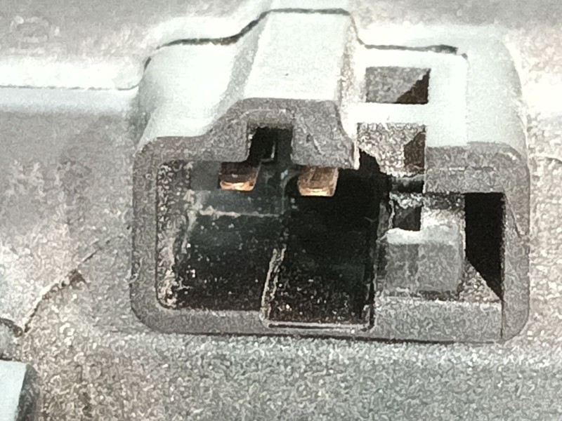 Recambio de maneta porton para audi q5 (fyb, fyg) 35 tdi quattro referencia OEM IAM 8W8827566E 8W8827566F 