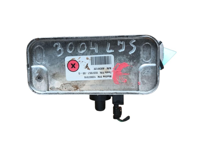 Recambio de intercambiador calor para tesla model s (5yjs) referencia OEM IAM 103735700G 102776400C 