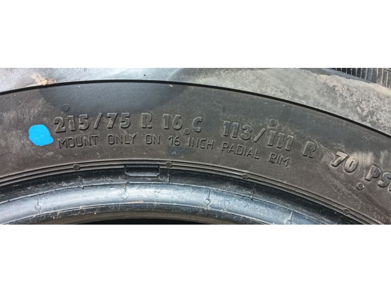 Recambio de neumatico para » otros... modelos referencia OEM IAM 215/75 R16C 113/111R 2 GISLAVED