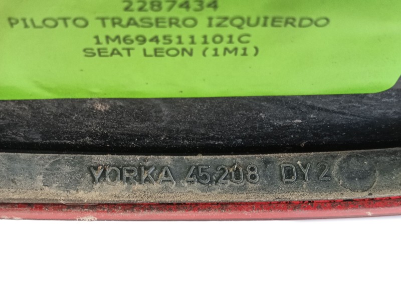 Recambio de piloto trasero izquierdo para seat leon (1m1) 1.6 16 v referencia OEM IAM 1M694511101C  