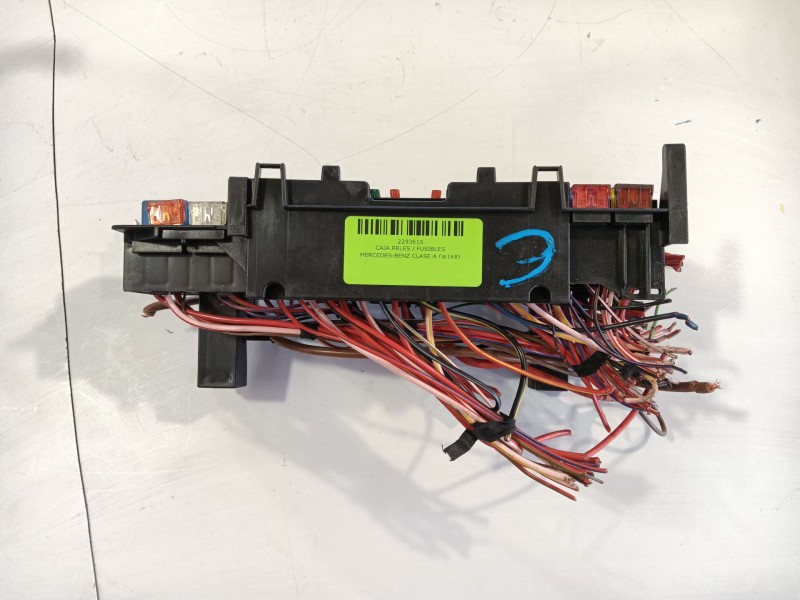 Recambio de caja reles / fusibles para mercedes-benz clase a (w168) a 160 (168.033, 168.133) referencia OEM IAM   