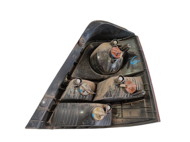 Recambio de piloto trasero izquierdo para kia sorento i (jc) 2.5 crdi referencia OEM IAM 924013E000  