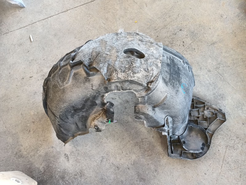 Recambio de paso de rueda trasero derecho para audi q8 (4mn, 4mt) 50 tdi mild hybrid quattro referencia OEM IAM 4M8810172J  