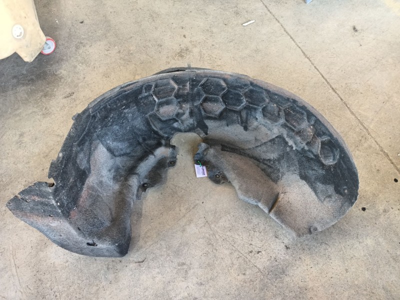 Recambio de paso de rueda trasero derecho para audi q8 (4mn, 4mt) 50 tdi mild hybrid quattro referencia OEM IAM 4M8810172J  