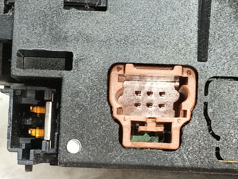 Recambio de mando multifuncion para peugeot 207/207+ (wa_, wc_) 1.4 16v referencia OEM IAM 6242P3 96630732XT 