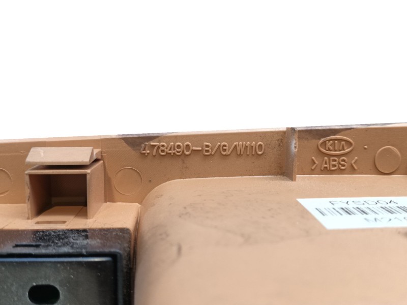 Recambio de mando elevalunas delantero izquierdo para kia sorento i (jc) 2.5 crdi referencia OEM IAM 935703E300GW  