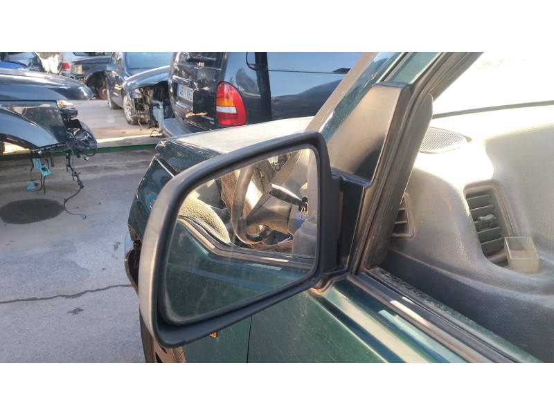 Recambio de espejo retrovisor izquierdo para suzuki vitara (et) hdi (se 420hdi) referencia OEM IAM  32102 