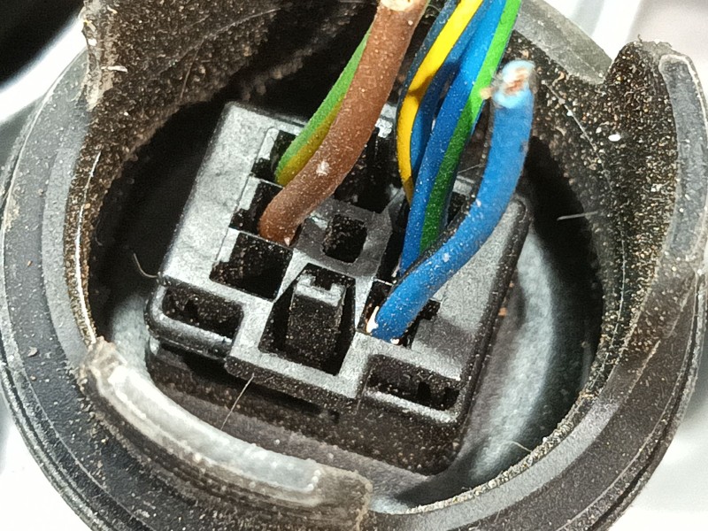 Recambio de espejo retrovisor derecho para bmw 3 (e90) 320 d referencia OEM IAM 51167189946  