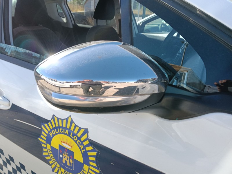 Recambio de espejo retrovisor derecho para peugeot 2008 i (cu_) 1.6 bluehdi 100 referencia OEM IAM 1611240780  