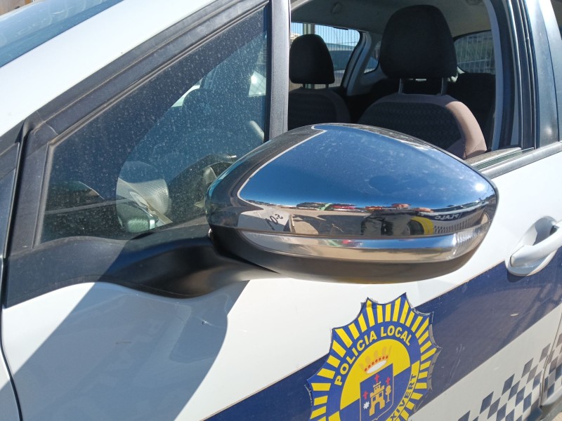 Recambio de espejo retrovisor izquierdo para peugeot 2008 i (cu_) 1.6 bluehdi 100 referencia OEM IAM 1611240680  