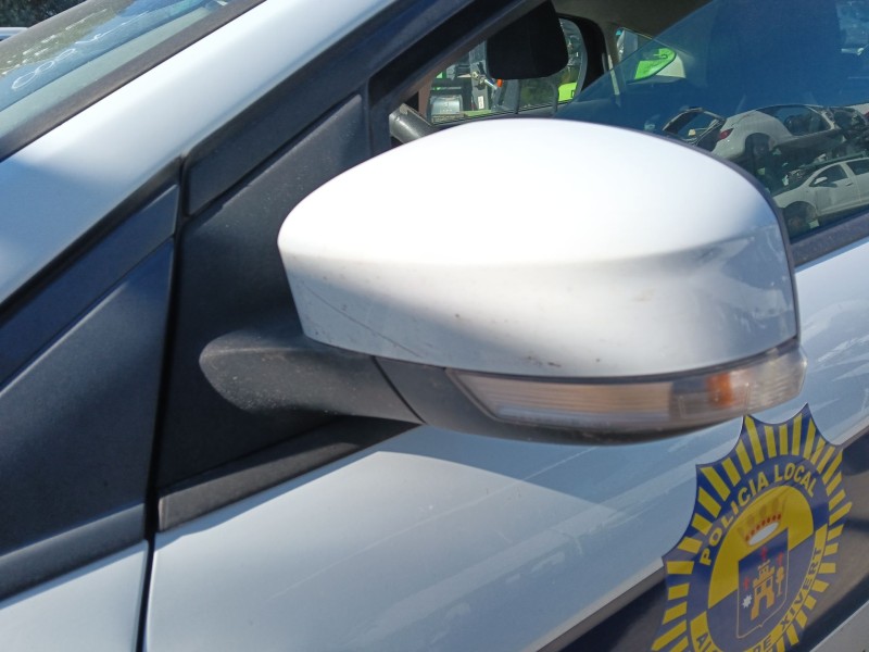 Recambio de espejo retrovisor izquierdo para ford focus iii 1.6 tdci referencia OEM IAM 2139811  