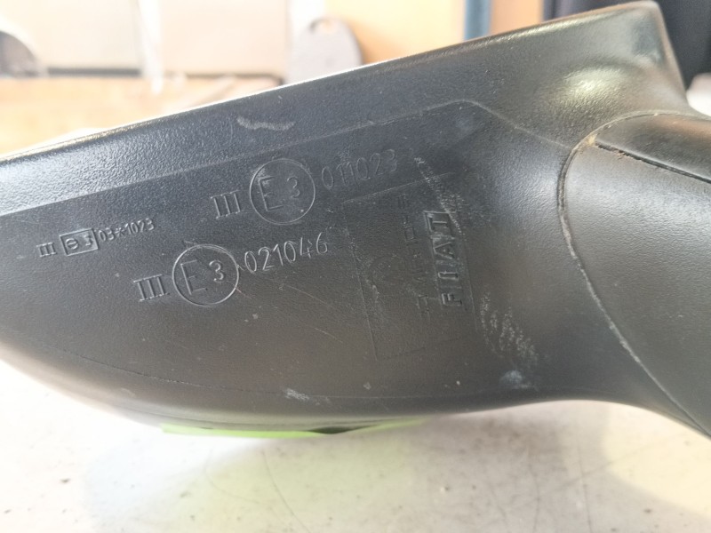 Recambio de espejo retrovisor izquierdo para fiat punto (199_) 1.2 (199axz1a, 199bxz1a) referencia OEM IAM 0000735596879  