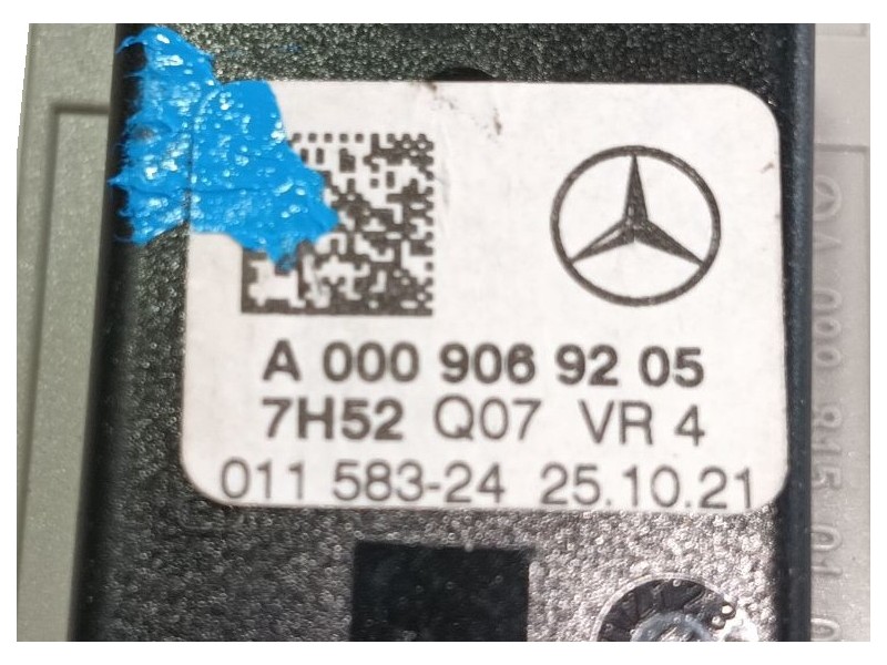 Recambio de asidero trasero derecho para mercedes-benz glc (x253) 200 eq boost 4-matic (253.981) referencia OEM IAM A1668100654 