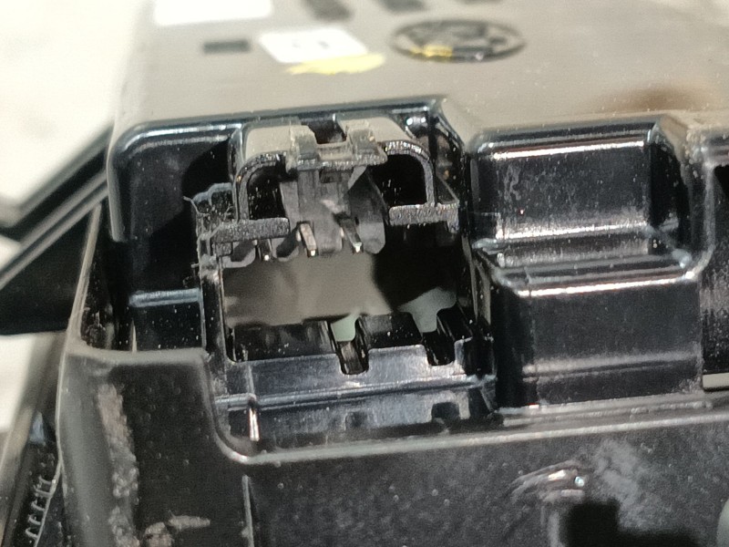 Recambio de luz interior trasera central para ford puma (j2k, cf7) 1.0 ecoboost referencia OEM IAM 2223539 H1BB13776AE 