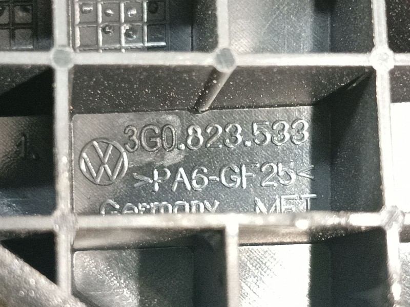 Recambio de maneta capot para volkswagen t-roc (a11, d11) 1.0 tsi referencia OEM IAM 2GA823535 3G082353382V 