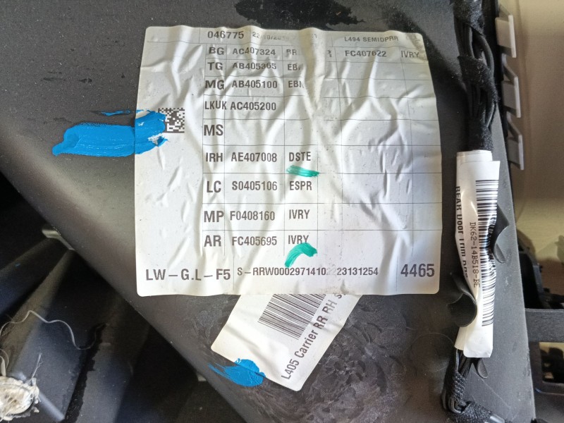 Recambio de guarnecido puerta trasera derecha para land rover range rover sport ii (l494) 4.4 sdv8 4x4 referencia OEM IAM   