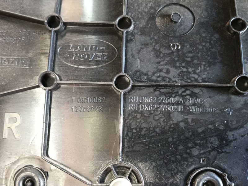 Recambio de guarnecido puerta trasera derecha para land rover range rover sport ii (l494) 4.4 sdv8 4x4 referencia OEM IAM   