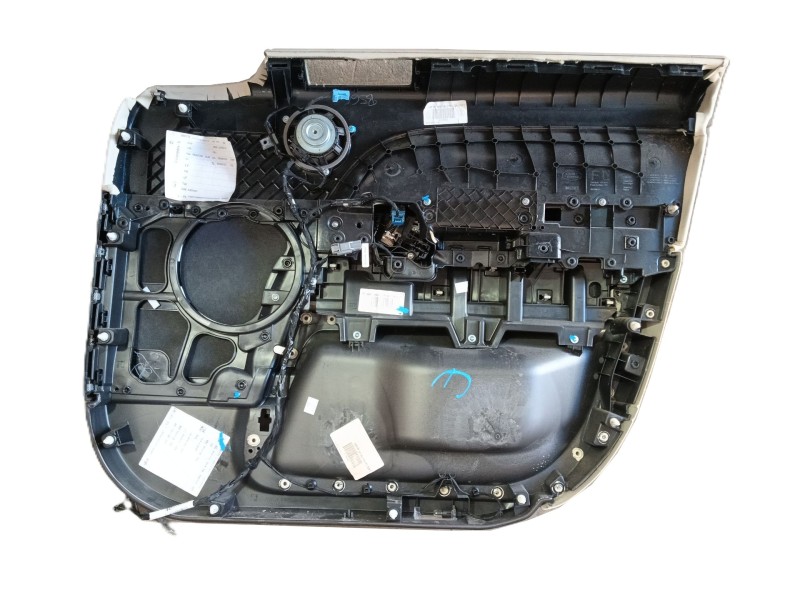 Recambio de guarnecido puerta delantera izquierda para land rover range rover sport ii (l494) 4.4 sdv8 4x4 referencia OEM IAM   