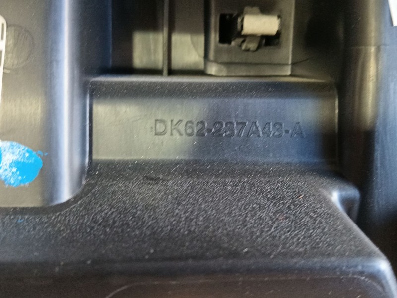 Recambio de guarnecido puerta delantera izquierda para land rover range rover sport ii (l494) 4.4 sdv8 4x4 referencia OEM IAM   