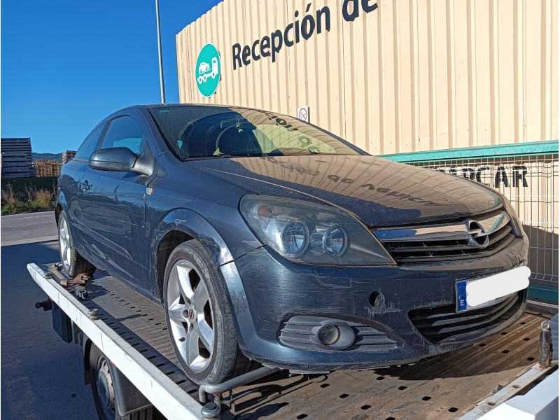 opel astra h gtc (a04) del año 2007