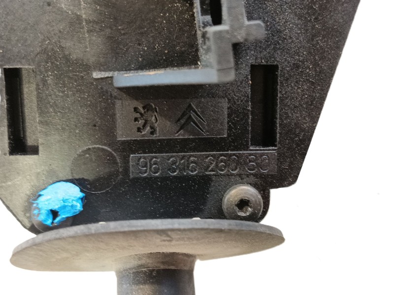 Recambio de mando multifuncion para peugeot 607 (9d, 9u) 2.2 hdi referencia OEM IAM   