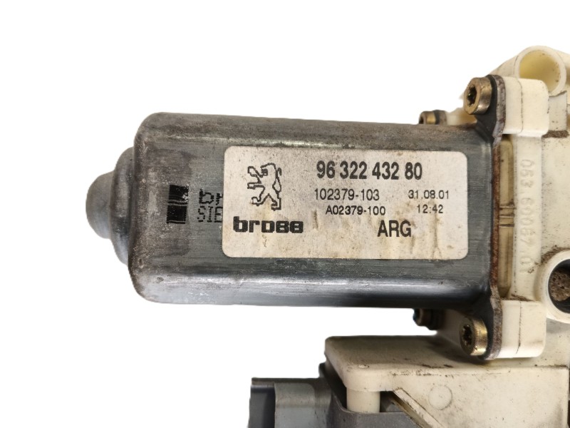 Recambio de motor elevalunas trasero izquierdo para peugeot 607 (9d, 9u) 2.2 hdi referencia OEM IAM   