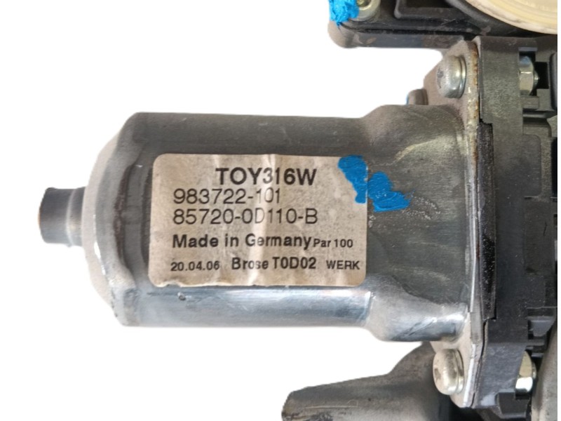 Recambio de elevalunas delantero izquierdo para toyota yaris (_p9_) 1.4 d-4d (nlp90_) referencia OEM IAM 698200D031  