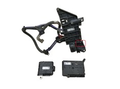 Recambio de caja reles / fusibles para audi q8 (4mn, 4mt) 50 tdi mild hybrid quattro referencia OEM IAM 4M0941828H  