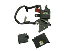 Recambio de caja reles / fusibles para audi q8 (4mn, 4mt) 50 tdi mild hybrid quattro referencia OEM IAM 4M0941828H  