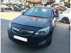 opel astra j (p10) del año 2011