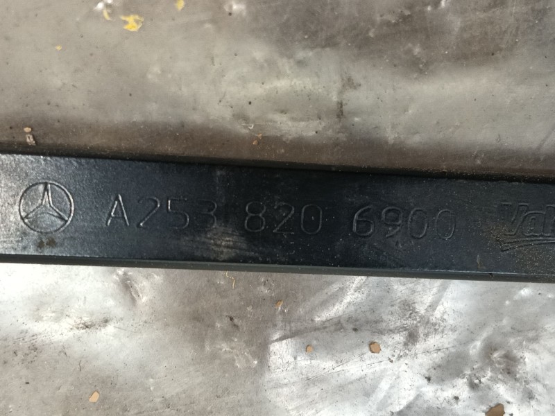 Recambio de brazo limpia delantero izquierdo para mercedes-benz glc (x253) 200 eq boost 4-matic (253.981) referencia OEM IAM   