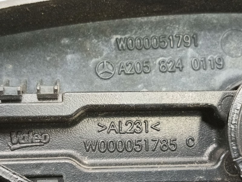 Recambio de brazo limpia delantero derecho para mercedes-benz glc (x253) 200 eq boost 4-matic (253.981) referencia OEM IAM   