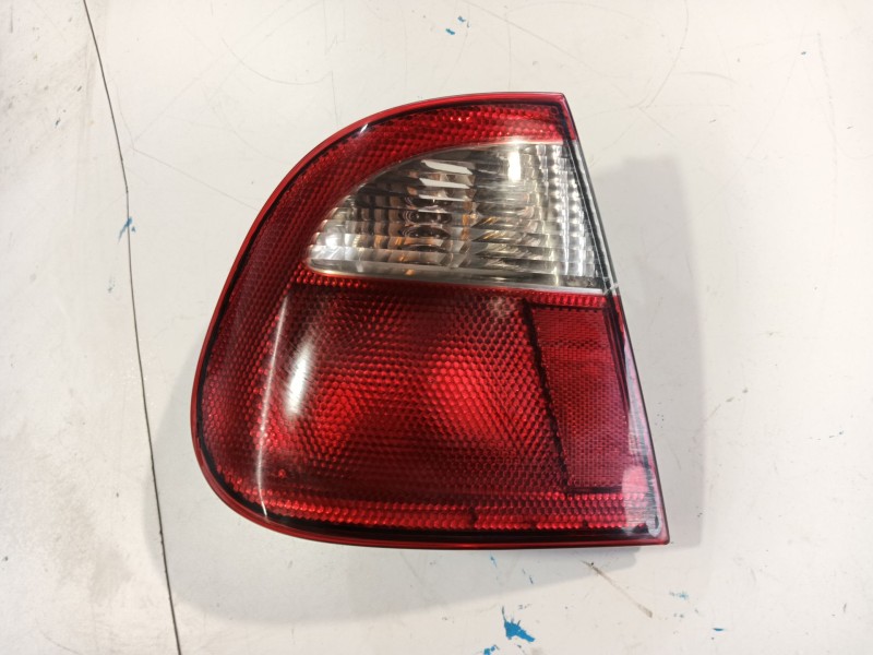 Recambio de piloto trasero izquierdo para seat ibiza ii (6k1) 1.9 sdi referencia OEM IAM   