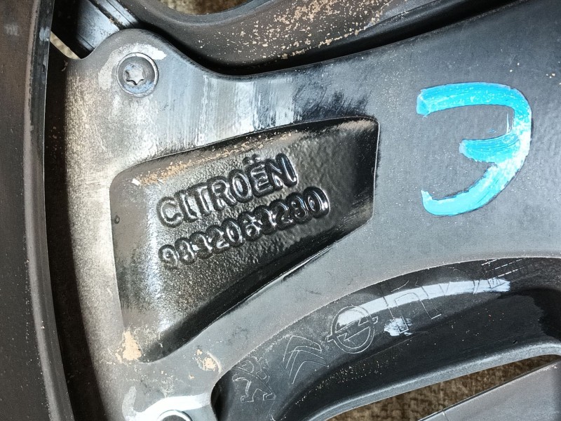 Recambio de llanta para citroën c4 iii (ba_, bb_, bc_) 1.2 puretech 130 (bahnsa, bahnsb) referencia OEM IAM  6.5J18 ET26