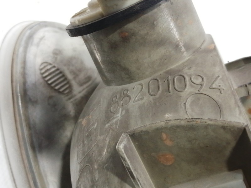 Recambio de piloto delantero izquierdo para renault megane i scenic (ja0) 1.6e alize referencia OEM IAM 7700831466  