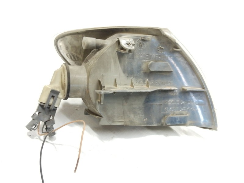 Recambio de piloto delantero izquierdo para renault megane i scenic (ja0) 1.6e alize referencia OEM IAM 7700831466  