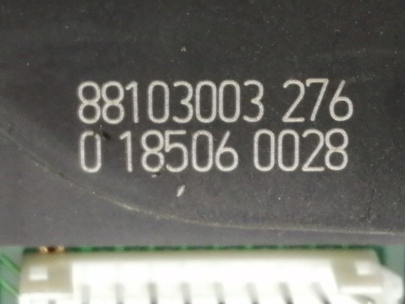 Recambio de mando limpia para renault clio iii confort dynamique referencia OEM IAM 88103003276 0185060028 