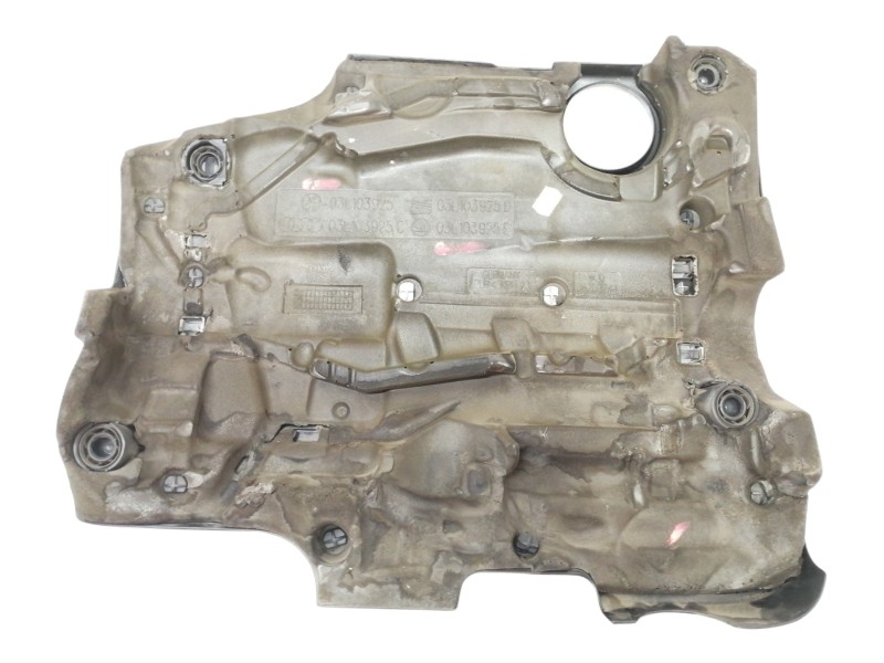 Recambio de tapa motor para volkswagen passat berlina (3c2) advance referencia OEM IAM 03L103925  