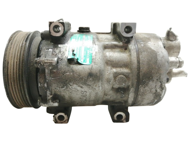 Recambio de compresor aire acondicionado para volvo v40 familiar 1.9 turbodiesel referencia OEM IAM 7700872159  