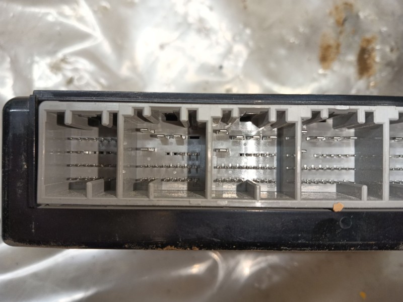 Recambio de modulo confort para chevrolet captiva (c100, c140) 2.0 d 4wd referencia OEM IAM 25826125 15948439 