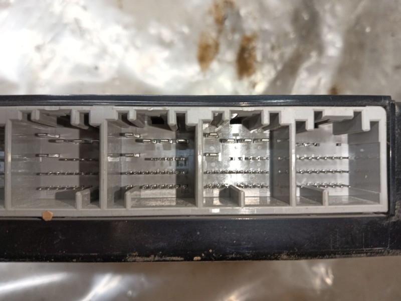 Recambio de modulo confort para chevrolet captiva (c100, c140) 2.0 d 4wd referencia OEM IAM 25826125 15948439 