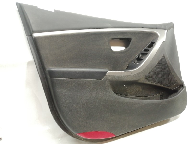 Recambio de guarnecido puerta delantera izquierda para hyundai i30 (gd) style referencia OEM IAM 82330A6100  